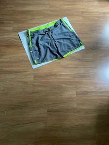 Men's XL 40-42 OP Greystone Swim Trunks with Pockets and Green Side Stripes - Picture 1 of 5