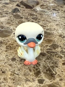 Littlest Pet Shop Swan #996 Hasbro 2008 LPS Bird Figure Authentic Toy - Photo 1/6
