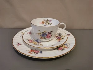 Royal Worcester Roanoke Z 2827 Englisches Kaffeeservice Teeservice 3 teilig - Bild 1 von 4