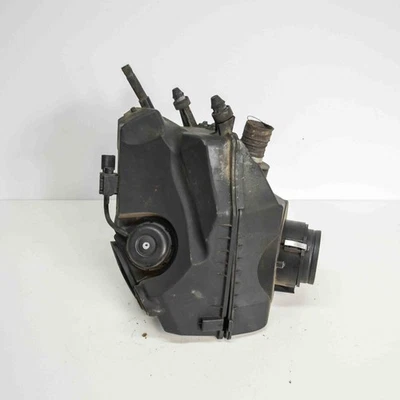 AUDI A6 4F2, C6 Luftfilterkasten 4F0133835G 3.2 Benzin 188kw 2006 3998538 - Image 1 of 4