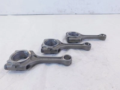 Varillas de conexión de pistón Triumph Daytona 675 R & Street Triple R RX y Tiger 800 XC Foto 1 de 4