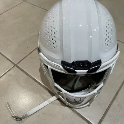 Vicis Zero2 XL  Adult Football Helmet White w/Chinstrap & Inside Padding - Image 1 of 4