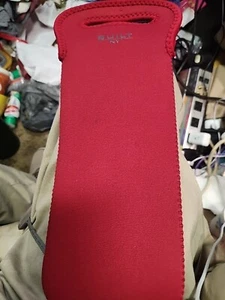 Built NY BYO wine bottle tote Scarlet RED . USED ONCE - Picture 1 of 10