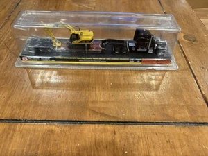 Norscot Peterbilt 389 King Lowboy Trailer Cat 315C L Hydraulic Excavator 1:87 - Picture 1 of 7