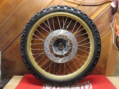 Neumático de rueda delantera Assambly Yamaha XT600 21 X 1,60 Takasago 1985 XT600 Foto 1 de 4