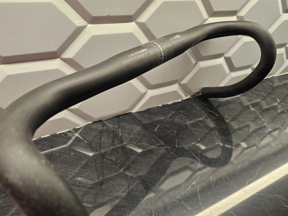 Ritchey Superlogic EvoCurve Carbon Road Handlebar 42cm 31.8mm 80/130 Compact - Image 1 of 4
