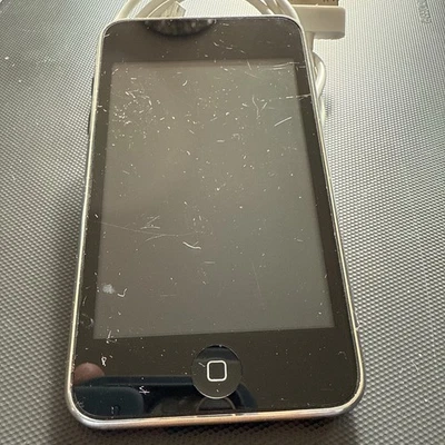 iPod Touch 2nd Gen 16GB - A1288 - Image 1 of 4