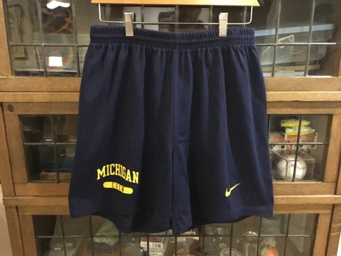 VTG 90’s Michigan Wolverines Rowing Crew NIKE Nylon Blend Navy Shorts SZ L -Cool Cover
