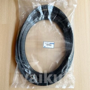 03-05 for Honda Accord CM 7th gen sedan Trunk lid weatherstrip rubber seal - Picture 1 of 4
