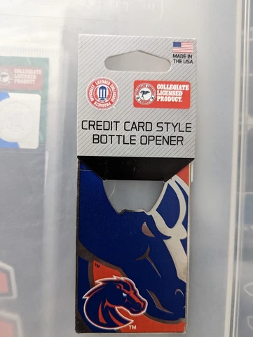 BOISE STATE BRONCOS CREDIT CARD STYLE BOTTLE OPENER - WALLET SIZE Cover