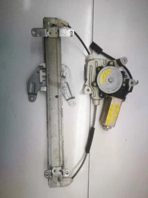827302S720 rear power window rh for NISSAN ALMERA (N15) GX 1995 581683 Foto 1 de 4