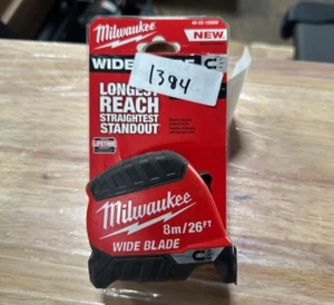 Milwaukee 8M/26 Ft. Wide Blade Magnetic Tape Measure - Picture 1 of 5