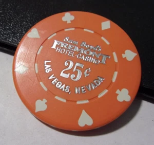 BOYD'S FREMONT HOTEL CASINO 25¢ hotel casino gaming poker chip - Las Vegas, NV - Picture 1 of 2