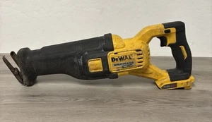 DeWalt DCS389B FLEXVOLT 60V MAX Seghetto alternativo senza fili brushless (utensile nudo) - Foto 1 di 7