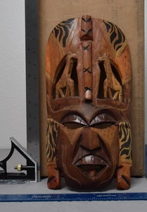 Maschera tribale africana intagliata a mano arte da parete con giraffe probabilmente dal Kenya 12,5" - Foto 1 di 5