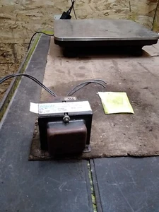 Dongan 33-100-145 Transformer .100 KVA 100 VA Single Phase - Picture 1 of 6