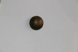 ORIGINAL BRITISH ARMY EARLY ROYAL ARTILLERY OR'S BUTTON - Picture 1 of 2