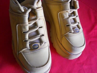 BUFFALO Chaussures Femme Beige T39 Proche Neuf  - Photo 1/4