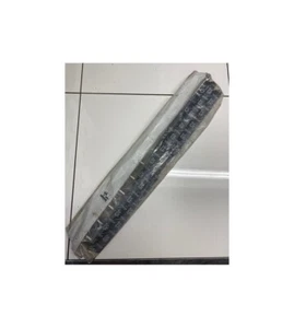 Parrilla delantera original OE Peugeot 205 (sección codificada por colores) - 7809.41 - Imagen 1 de 2