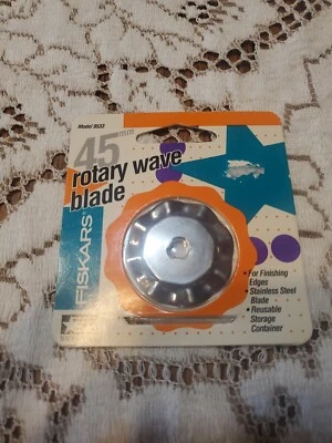 Fiskars 45mm Hoja Onda Giratoria Cortador Repuesto Decorativo Modelo 9533 NUEVO Q5 Foto 1 de 2