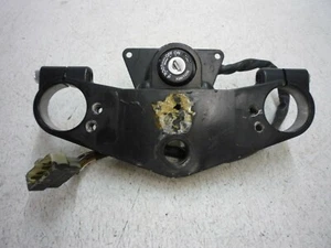 TRIUMPH 2002 02 TROPHY 1200 TRIPLE ÁRBOL SUPERIOR E INTERRUPTOR DE ENCENDIDO FABRICANTE DE EQUIPOS ORIGINALES - Imagen 1 de 11