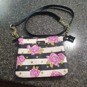 Bandolera Luv Betsey By Betsey Johnson Rosas Pequeña Rosa Patrón Rayas - Imagen 1 de 6