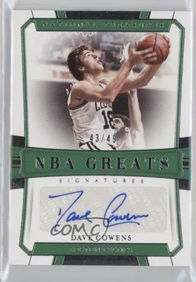 2018-19 Panini National Treasures NBA Greats Signatures/49 Dave Cowens Auto Salón de la fama Foto 1 de 2