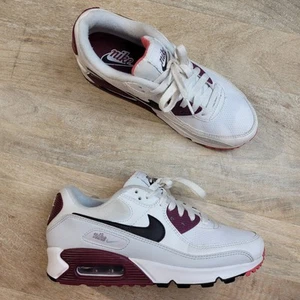Nike Air Max 90 Damengröße 8,5 Sneaker weiß dunkelrote Beete rot DH1316-100 - Bild 1 von 12