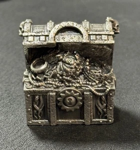 5,2 Oz .999 Silber Gold Spartan Treasure Chest Poured Silver Statue Serie #1!! - Bild 1 von 6
