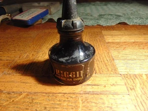 Early Higgins Ink Bottle - Picture 1 of 3