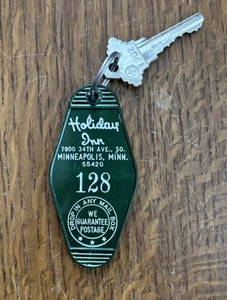 Holiday Inn Hotel Motel Keychain Fob & Key - Minneapolis, MN (Room #128) - Picture 1 of 2