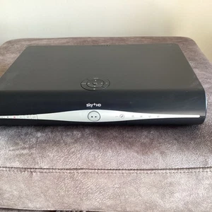 Genuine Sky HD Box - Black - Unit Only (DRX890W) Very Good Condition With Card. - Picture 1 of 6