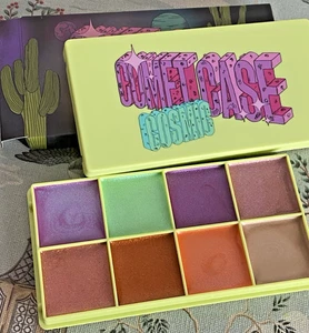 Made By Mitchell Comet Case Curve Case Cream Highlighter Space Cowboy NWB RRP£30 - Picture 1 of 5