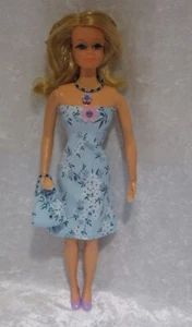 Passend für 111/2" Live Action Modepuppen, Kleid, Halskette, Handtasche Set #48 - Bild 1 von 3