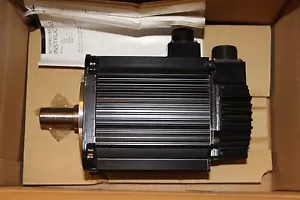 Yaskawa SGMGH-13A2A6S Servomotore AC 1500-RPM 10.7A 200VAC 1300W Nuovo - Foto 1 di 4