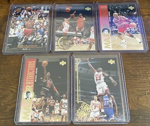 Michael Jordan 1995 Upper Deck #23 #137 #337 #339 #352 Bulls Lotto (5) RL01 - Foto 1 di 2