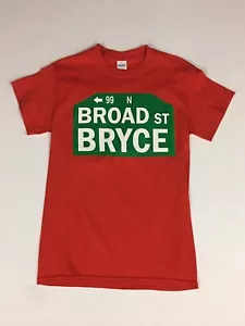 NWOT Men's Philadelphia Phillies Street Sign "BROAD & BRYCE" Harper Tshirt - SM - Picture 1 of 3