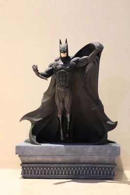Sem caixa - RARO 1995 DC Comics Applause AMOSTRA Batman Forever LE Statue ( /1500) - Imagem 1 de 4