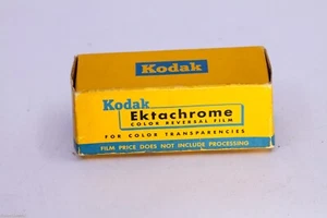 kodak ektachrome 120 1960 vintage expired film roll - Photo 1/3