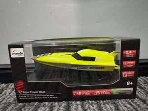 Mini bote eléctrico bimotor de alta velocidad Invento 500808 1:72 RC amarillo brillante 2,5 GHz - Imagen 1 de 11