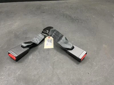 3rd Row Rear Seat Belt Buckle 2019 Honda Pilot 2016 2017 2018 2020 2021 - Image 1 of 4