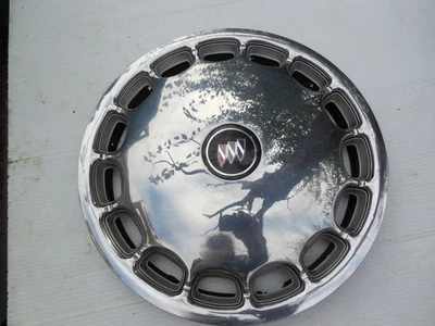 Tapacubos Lesabre Regal Roadmaster 1992 1994 1996 OEM usado 1995 1993 Foto 1 de 4