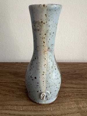 Beautiful Malcolm Flatman pottery bud vase in immaculate condition.  - Image 1 of 4