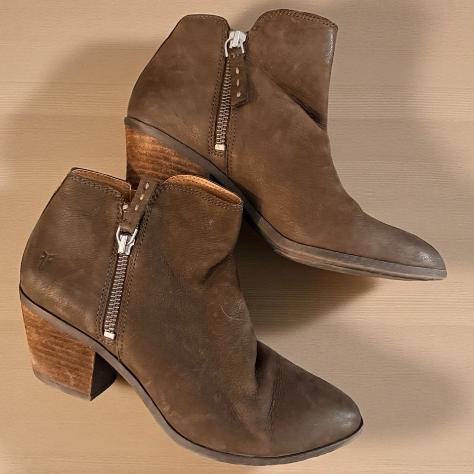 Frye Sacha Moto Shootie Leather Ankle Boots Brown Zip Heel Women’s 6 - Image 1 of 4