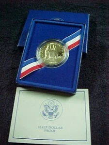 1986 S ESTADOS UNIDOS LIBERTAD MEDIO DÓLAR MONEDA CONMEMORATIVA PRUEBA - Imagen 1 de 4