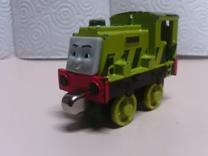 Thomas and Friends Take-n-Play Scruff Diecast Metal 2009 - Picture 1 of 7