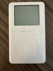 Rare Apple iPod Classic 3rd Generation 20GB White A1040 PARTS ONLY