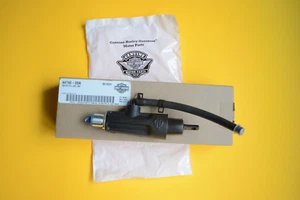 HARLEY NEW OEM REAR BRAKE MASTER CYLINDER V ROD VRSC 2006-2017 44740-06A - Picture 1 of 3