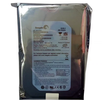 ST3250820A 250GB 3.5" IDE Desktop Hard Drive - Image 1 of 4