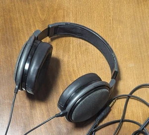 Sennheiser HD 650 Wired Open Back Over-Ear Headphones Tested Working - Picture 1 of 9